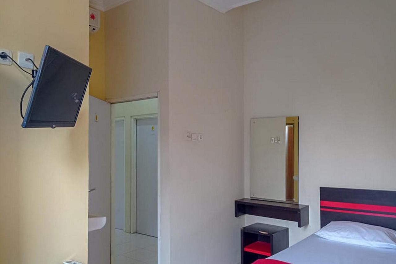 Rama Shinta Homestay Near Gembira Loka Zoo Redpartner Yogyakarta Dış mekan fotoğraf