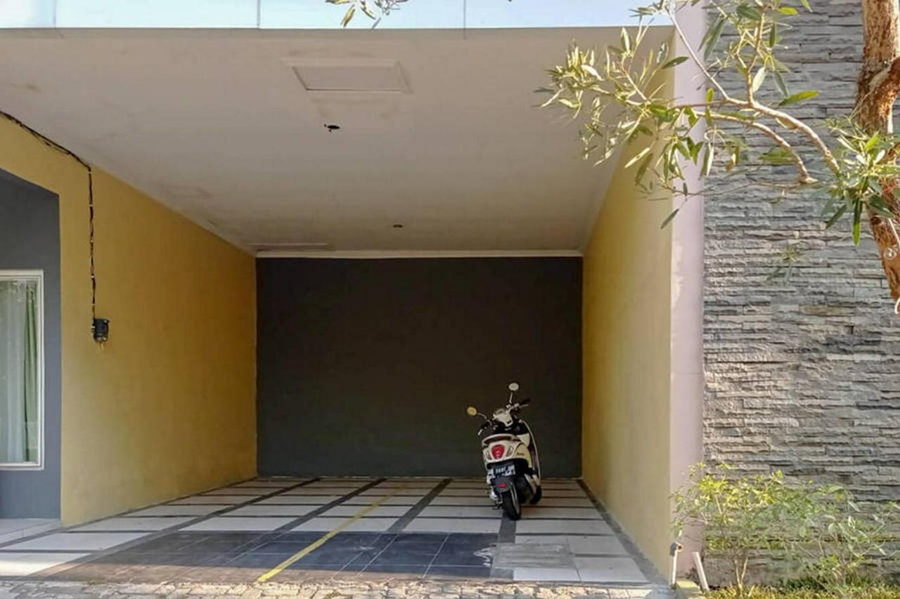 Rama Shinta Homestay Near Gembira Loka Zoo Redpartner Yogyakarta Dış mekan fotoğraf
