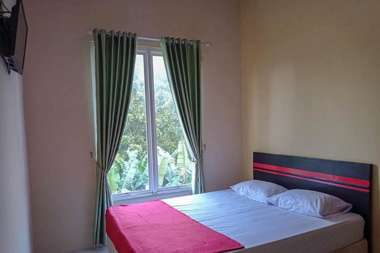 Rama Shinta Homestay Near Gembira Loka Zoo Redpartner Yogyakarta Dış mekan fotoğraf